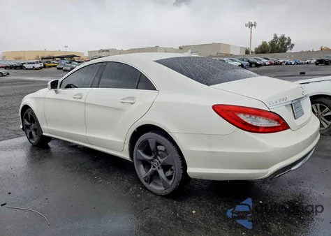 2013 Mercedes-Benz Cls 550 from USA, damaged, VIN WDDLJ7DB8DA072195